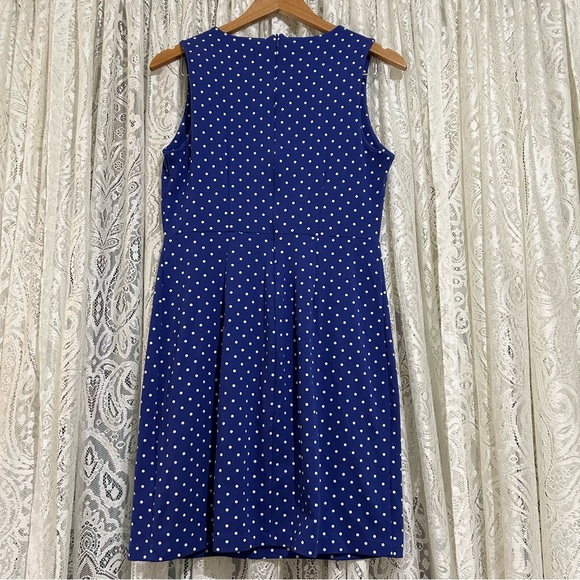 Old Navy Sleeveless Sheath Dress. Blue w/ White Polka Dots. Cotton w/ Spandex. - Picture 2 of 7